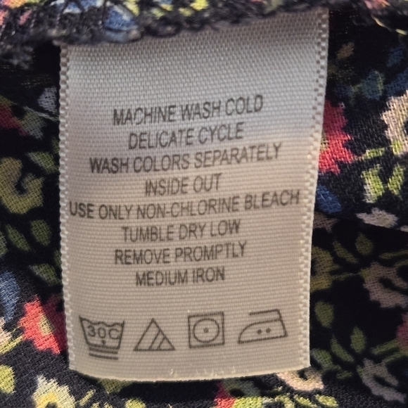 DENIM 24/7 Women's Ruffled Short Sleeve Blouse Colorful Floral Size 16W - Picture 6 of 6